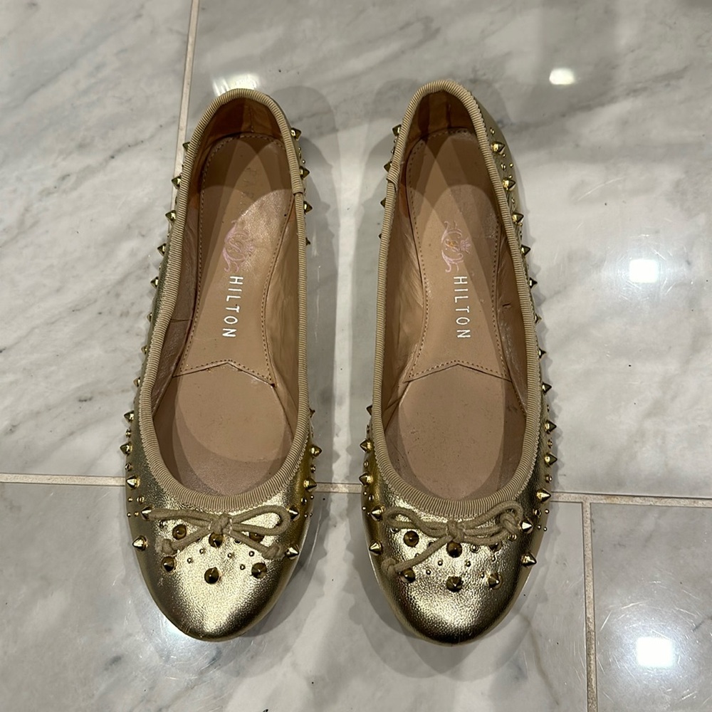 Paris Hilton Gold Flats with Bow , Studs and Rhinestones 6.5 MEDIUM